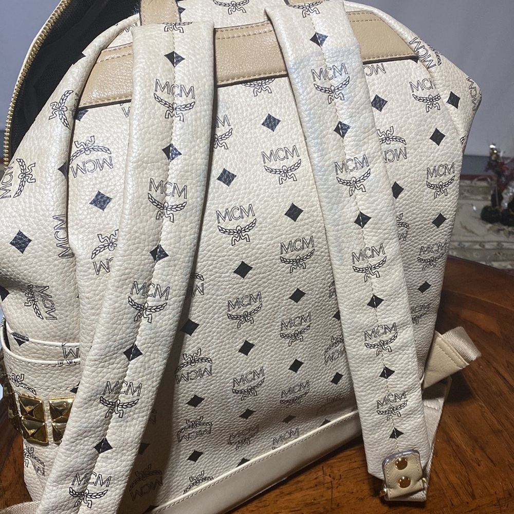 MCM backpack - Picture 11 of 12